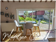Maison ancienne rénovée avec jardin et dépendances – Centre de Cerny