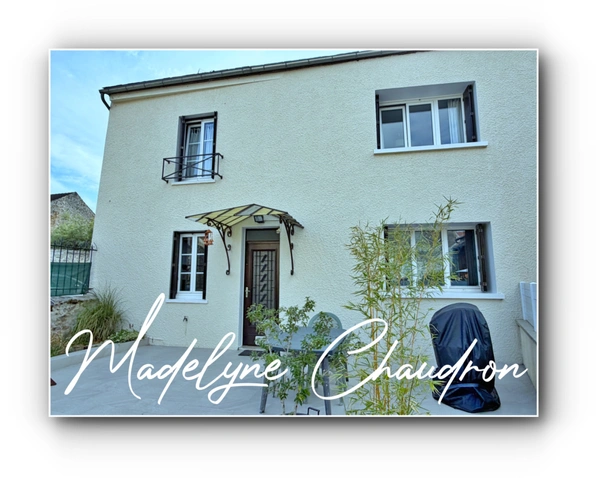 BOURAY-SUR-JUINE – Maison ancienne 4 chambres – Jardin – 2 stationnements