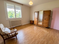Belle maison familiale de 167 m² hab. avec grand jardin arboré à Cruzy-le-Châtel