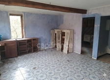 29 000 € FAI – Maison + 4500 m² de terrain à deux pas de l’Abbaye de Pontigny (89) – Opportunité rare !