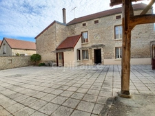 Propriété de village modulable : 110 m² habitables + 80 m² de grange – Argenteuil-sur-Armançon (Proche Tonnerre) (89)