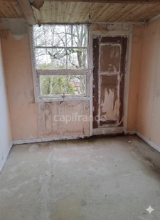 29 000 € FAI – Maison + 4500 m² de terrain à deux pas de l’Abbaye de Pontigny (89) – Opportunité rare !