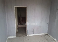 29 000 € FAI – Maison + 4500 m² de terrain à deux pas de l’Abbaye de Pontigny (89) – Opportunité rare !