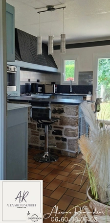 MAISON 114 M2 - 3/4 CHAMBRES - JARDIN - GARAGE ET ATELIER A HONFLEUR / LA RIVIERE-SAINT-SAUVEUR