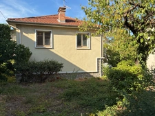 Maison à saisir à Millau – 4 chambres et jardin de 476 m²