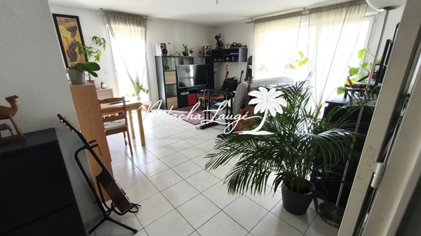 Investissement locatif – T3 de 66 m² à vendre loué – Terrasse Sud – Garage 15,80 m² 