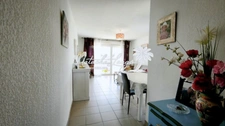 T3 lumineux avec balcon – Dernier étage avec ascenseur – Vue colline – Châteauneuf-les-Martigues