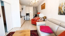 Appartement T2 avec une terrasse et une place de parking à Martigues
