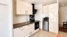 Appartement T2 avec une terrasse et une place de parking à Martigues