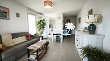 T3 lumineux avec balcon – Dernier étage avec ascenseur – Vue colline – Châteauneuf-les-Martigues