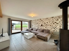 À vendre – Maison individuelle à Valleiry (74), environnement privilégié à environ 500 m de la frontière suisse