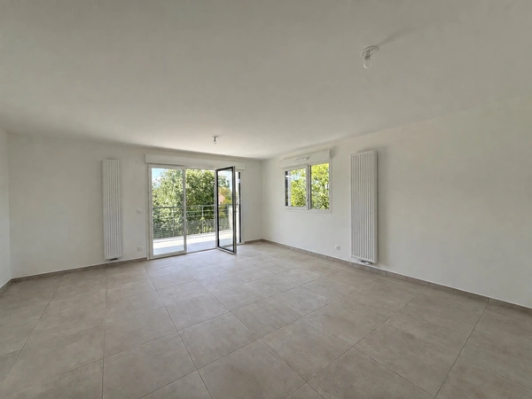 À vendre – Appartement T4 de 82,90 m² au 3ᵉ étage à Reignier-Ésery (74)