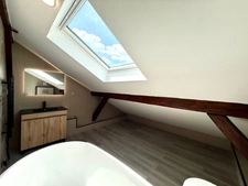 Appartement à vendre duplex T4 situé au dernier étage MARIGNIER (74)