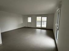 À vendre – Appartement T4 attique traversant de 106,15 m² avec terrasses et vue dégagée à Annemasse (74)