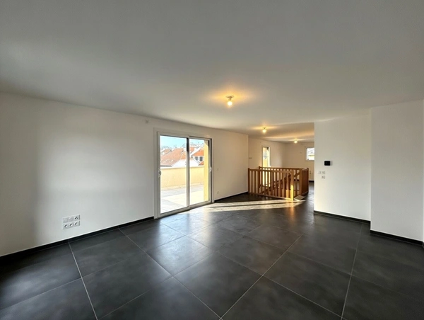 Appartement à vendre 4 pièces attique en duplex ANNEMASSE (74)