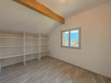 À vendre – Maison de 94,39 m² avec terrasse, jardin et vue sur les chaînes de montagnes à Thyez (74)