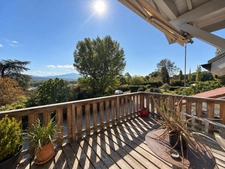 À vendre – Propriété avec maison, installations équestres et piscine à Massongy (74)