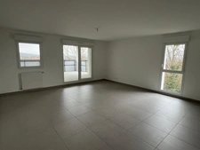 À vendre – Appartement T4 attique traversant de 106,15 m² avec terrasses et vue dégagée à Annemasse (74)