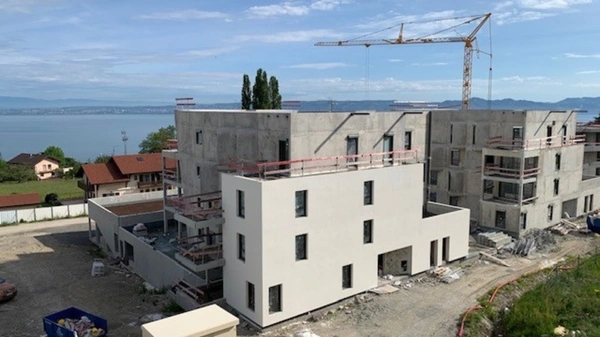 Appartement à vendre 4 pièces Attique Traversant avec Vue Imprenable sur le Lac Léman EVIAN LES BAINS (74)