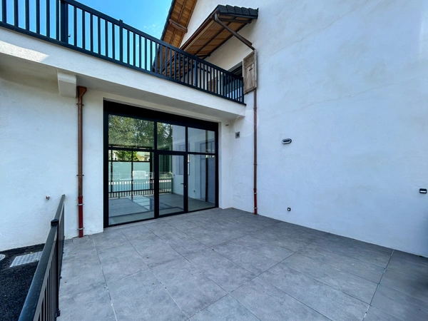 À vendre – Magnifique appartement T4 traversant de 196,16 m² au sol à Viuz-en-Sallaz