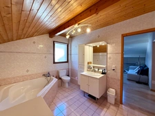 À vendre – Belle maison T5 de 138 m² utiles sur un terrain de 1 035 m² avec piscine à Ayse (74)