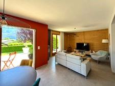 À vendre – Belle maison T5 de 138 m² utiles sur un terrain de 1 035 m² avec piscine à Ayse (74)