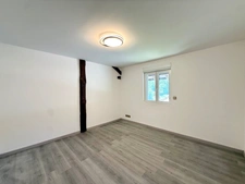 Appartement à vendre duplex T4 situé au dernier étage MARIGNIER (74)