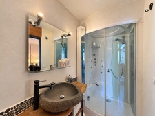 À vendre – Propriété avec maison, installations équestres et piscine à Massongy (74)