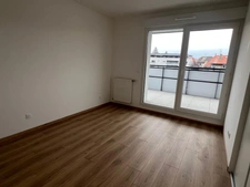 À vendre – Appartement T4 attique traversant de 106,15 m² avec terrasses et vue dégagée à Annemasse (74)