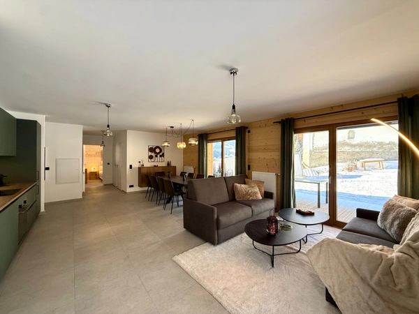 Appartement à vendre 5 pièces en rez-de-jardin LES GETS (74)