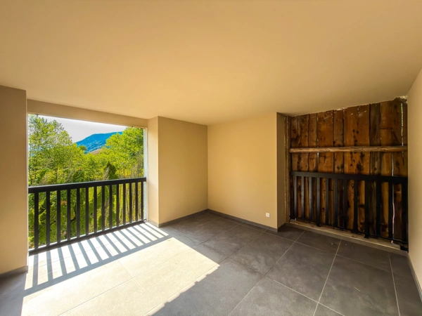 À vendre – Magnifique appartement T5 traversant en triplex de 196,54 m² au sol à Viuz-en-Sallaz