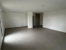 À vendre – Appartement T4 attique traversant de 106,15 m² avec terrasses et vue dégagée à Annemasse (74)