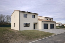 BELLE MAISON NEUVE T5 quartier calme 