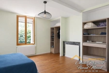 SUPERBE PROPRIETE AVEC MAISON DE MAÎTRE RENOVEE A PROXIMITE DE LAVAUR