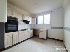 Appartement F4 de 73 m² avec garage de 22 m²+Cave – Lumineux, parfaitement entretenu et proche du centre-ville