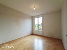 Appartement F4 de 73 m² avec garage de 22 m²+Cave – Lumineux, parfaitement entretenu et proche du centre-ville