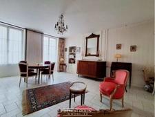 Maison bourgeoise du XIXe siècle au cœur de Saint-Calais 