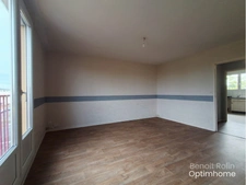 Appartement F4 de 73 m² avec garage de 22 m²+Cave – Lumineux, parfaitement entretenu et proche du centre-ville