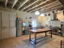 Ancienne ferme bourgeoise à vendre - EURRE (26)