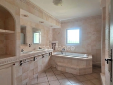 Maison à vendre de 200 m² avec piscine – Piégros-la-Clastre (26)
