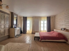 Ancienne ferme bourgeoise à vendre - EURRE (26)