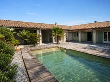Maison à vendre de 200 m² avec piscine – Piégros-la-Clastre (26)