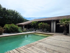Maison à vendre de 200 m² avec piscine – Piégros-la-Clastre (26)