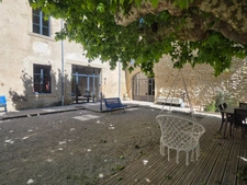 Ancienne ferme bourgeoise à vendre - EURRE (26)