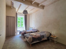 Ancienne ferme bourgeoise à vendre - EURRE (26)
