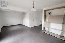 Maison récente 4 pièces, jardin, garage, sous-sol total – secteur calme