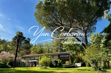 MAISON LAURAGAISE – 281 m² – PARC ARBORÉ 6 588 m²