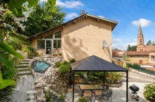 LAGRÂCE-DIEU – MAISON DE CARACTÈRE 5 PIÈCES – 3 CHAMBRES – JARDIN