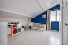 LOFT CONTEMPORAIN 202 m² – QUARTIER BERGÈRES | PORTES DE LA DÉFENSE - TERRASSE 25 m² – PARKING