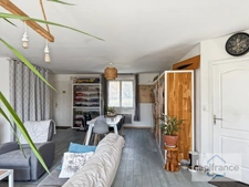 Maison plain-peid avec locataire en place- Ideal investisseur